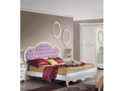 Acolchado para cama Diseño de camas dobles de hotel Chesterfield de lujo Muebles de madera Cama