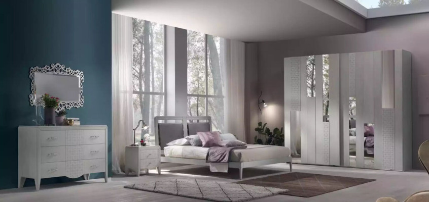 Juego de dormitorio de lujo de 5 piezas. Cama, 2 mesitas de noche, cómoda. Diseño moderno.