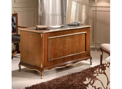 Escritorio de madera marrón con cajones, mesa, muebles clásicos de oficina
