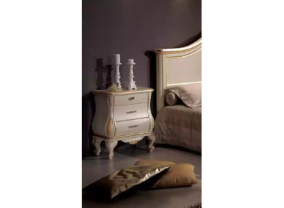 Mesa de noche de diseñador moderno en madera blanca en el dormitorio muebles clásicos