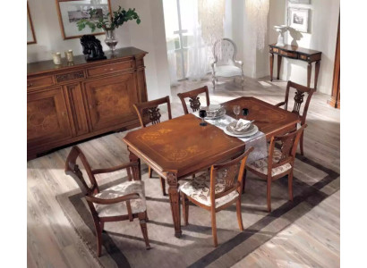 Mesa de comedor de diseño clásico de madera en conjunto de comedor marrón, mesas nuevas.