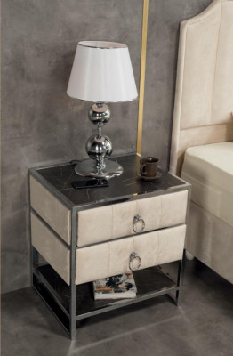 Dormitorio beige de lujo de metal con cama y 2 mesitas de noche elegantes de 3 piezas
