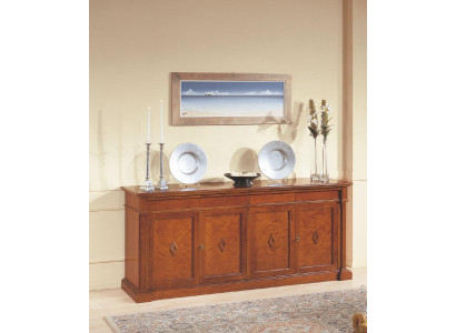 Muebles de lujo italiano de armario, cómoda y estantería de madera.