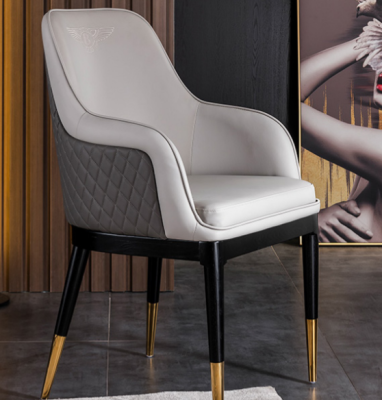 Silla de lujo de madera gris de estilo moderno para tu comedor.