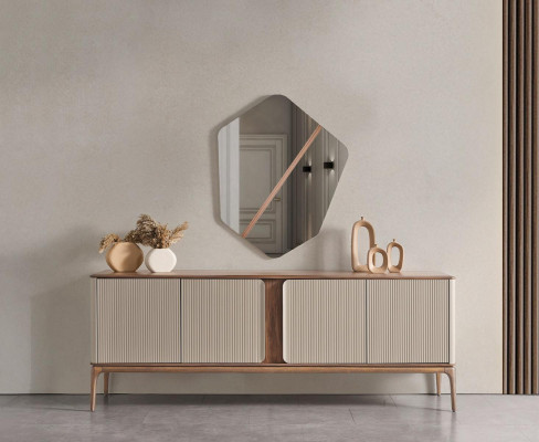 Mueble aparador de espejo con juego de cómoda de madera en color beige para salón.