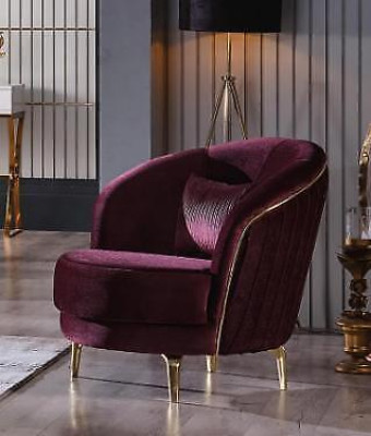 Sofá con patas de acero inoxidable de tres plazas y sillón. Sofá moderno para la sala de estar.
