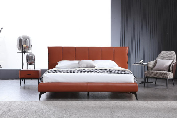 Camas dobles acolchadas de diseño de metal de lujo para dormitorio italiano.
