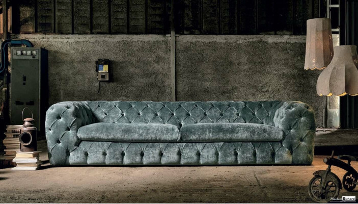 Sofás de diseñador Chesterfield de lujo en cuero y tela XXL, gran sofá.
