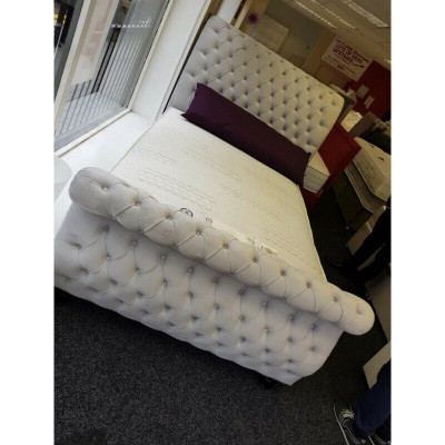 Terciopelo Cama de diseño Chesterfield Clásico marco de cama camas acolchadas nuevo