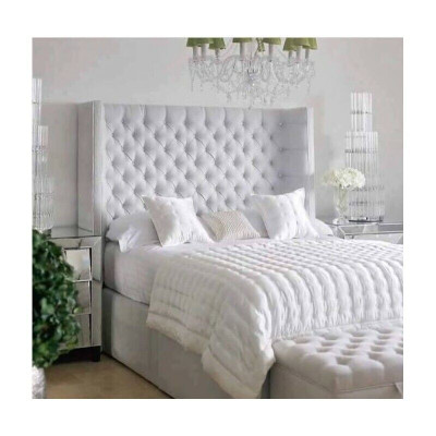 Diseño de cama Chesterfield en dormitorio de tela de cuero de terciopelo con hotel cama acolchada.