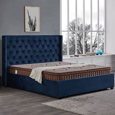 Dormitorio azul real cama acolchada camas dobles diseño Chesterfield