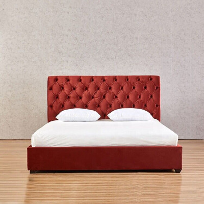 Habitación real roja Dormitorio Chesterfield Cama doble Camas tapizadas Diseño de lujo
