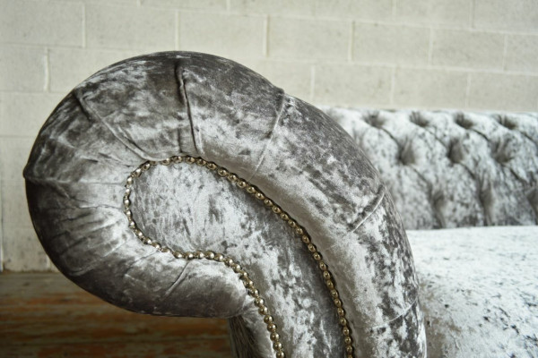Plata Chesterfield sofá de tela de cuero acolchado grande cojín nuevo 265cm