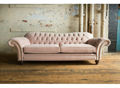 Sofá Chesterfield clásico de 4 plazas en terciopelo y cuero en diseño rosa de 240 cm.
