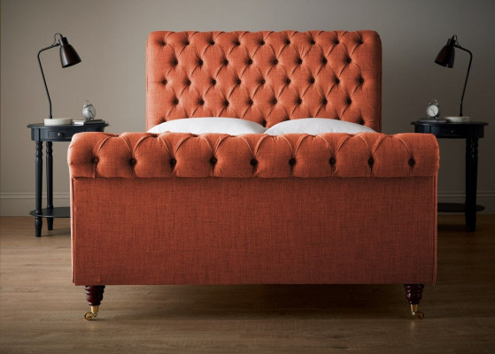 Cama roja Chesterfield elegante cama doble Chesterfield muebles de diseño.