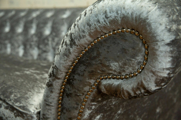 Chesterfield Sofá de 4 plazas gris Puff Diseñador de 4 plazas