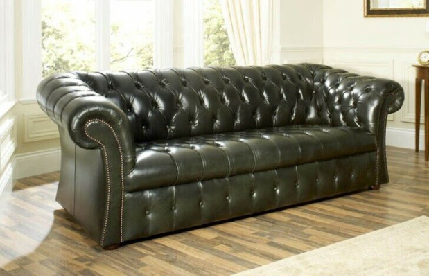 Chesterfield de color verde de 3 plazas, sofá de lujo de diseñador.