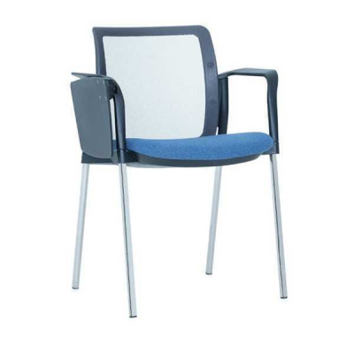 Diseño moderno de sillas acolchadas elegantes en azul, silla de oficina, silla nueva.