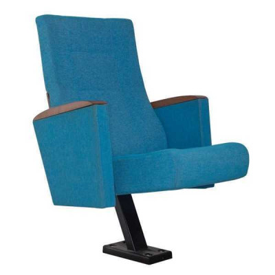 Silla de cine, silla de teatro tapizada con reposapiés fijo y respaldo reclinable.