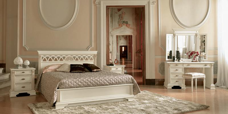 Cama doble Cama de matrimonio Diseño de lujo Camas Decoración Barroco Rococó Estilo antiguo