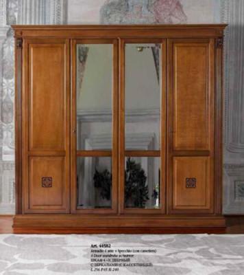 Armario de madera maciza de estilo antiguo en el dormitorio, armario de estilo italiano.