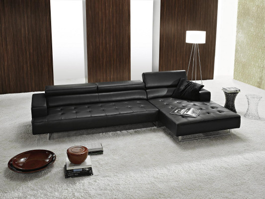 Sofá seccional moderno en forma de L para sala de estar color negro.