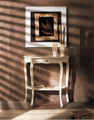 Mueble consola de madera para teléfono de estilo italiano.