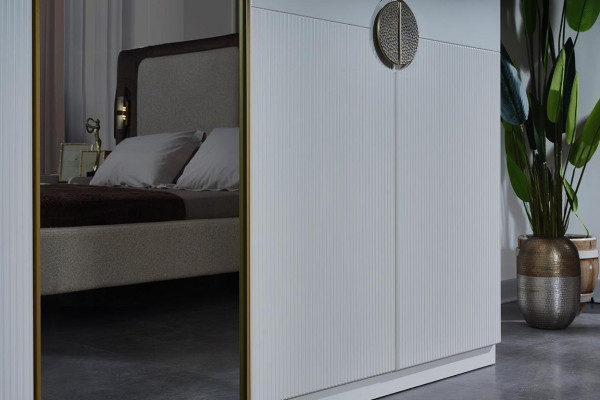 Moderno armario blanco de dormitorio, mueble de madera de 4 puertas.