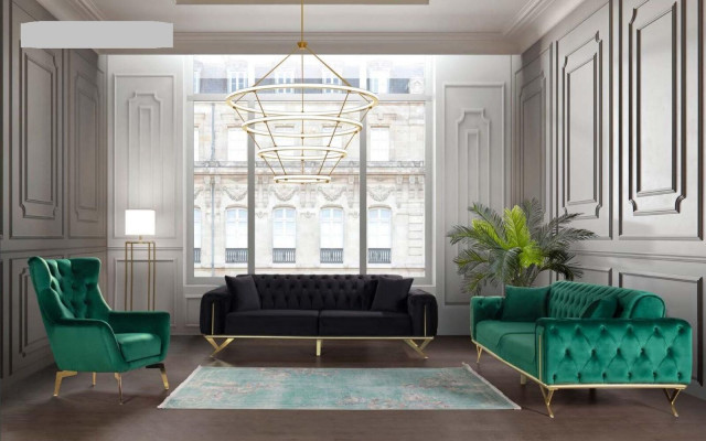 Sofá chesterfield verde de tres plazas con cojines de asiento en terciopelo y estructura de madera.