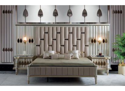 Cama beige de metal. Muebles de diseño elegante. Muebles de dormitorio de lujo nuevos.
