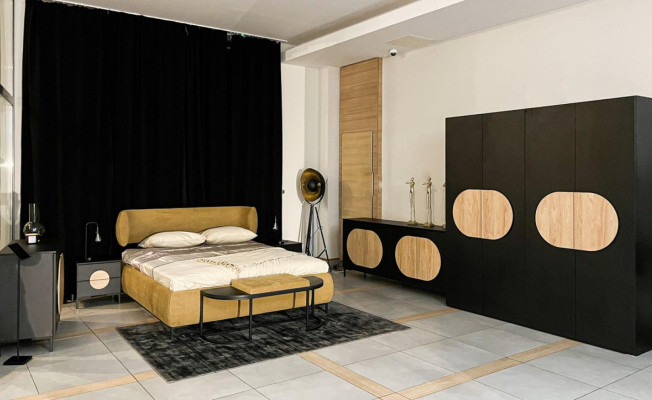 Set de dormitorio Cama 2x Mesitas de noche 2x Cómoda Armario Taburete 7 piezas.