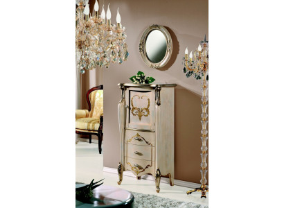 Elegante cómoda armario Muebles italianos Estilo barroco Sala de estar