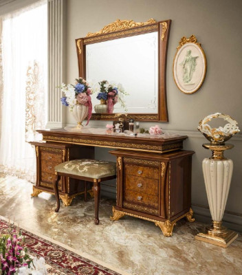Mesa de maquillaje diseño de consola de madera. Mesas de consola. Muebles italianos.