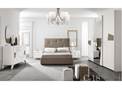 Elegante cómoda de diseño de madera natural del fabricante italiano de muebles.