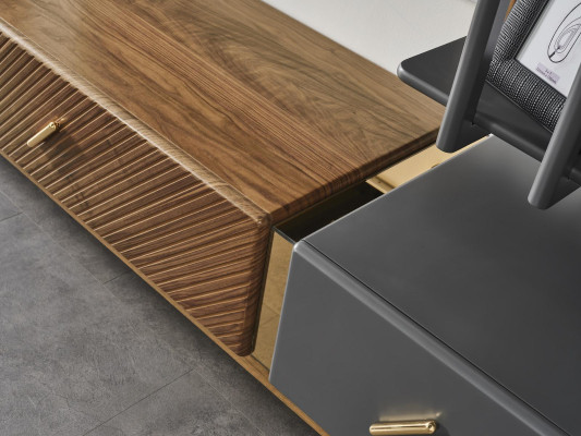 Unidad de pared para televisión RTV, soporte bajo, aparador, estantes de madera marrón.