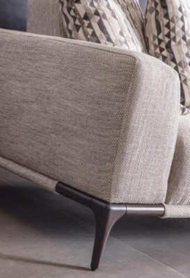 Juego de sala con sofás de 4, 3 y 1 plazas, tapizado en tela, sofá, sillón, lujo.