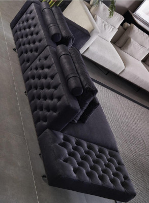 Diseño de sofá de 3 plazas en textil, sofá acolchado en negro.