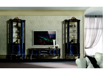 Conjunto de lujo de 3 piezas para la sala de estar con 2 vitrinas azules. Muebles de lujo italianos de estilo barroco.