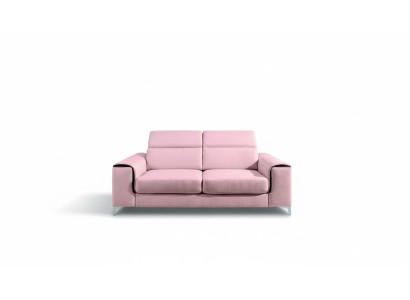 Un sofá de 2 plazas moderno y cómodo en color rosa elegante y respetable.