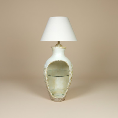 Lámpara de pie de diseño Vase XXL 138cm lámpara de pie iluminada con estante de lámparas vitrina