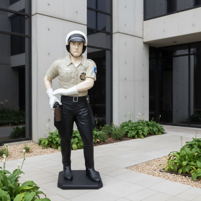 Diseño de figura de policía, estatua, escultura, figuras, decoración, adorno 5682.