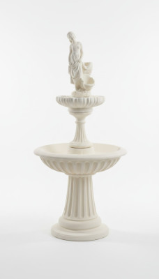 Fuente decorativa escultórica de 197 cm para jardín estanque nueva.