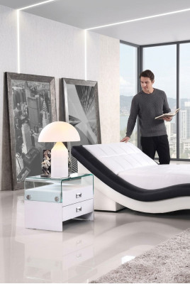 Mesa de noche, mesa auxiliar, tocador de dormitorio, gabinete, mesas.