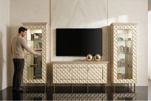 Mueble de salón vitrina TV aparador armario pared diseño barroco rococó.
