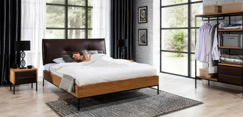 3 piezas. Juego completo de dormitorio de madera en el diseño de estilo loft. Cama, cómoda, armario. Nuevo.
