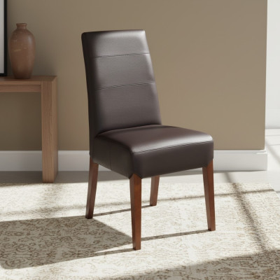 Conjunto de 6 sillas de comedor de cuero y madera maciza de diseñador.