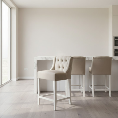 Taburete de bar Chesterfield de color gris claro diseñado por un diseñador. Asiento lujoso para una persona.