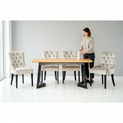 Diseño de mesa de comedor + 4 sillas de respaldo Chesterfield grupo de asientos.