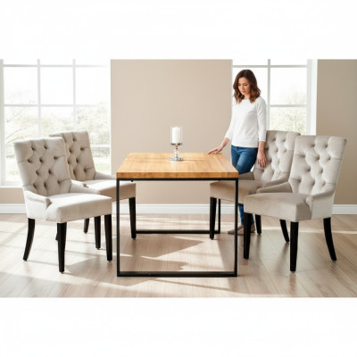 Mesa de comedor rectangular marrón con 6 sillas Chesterfield blancas modernas.