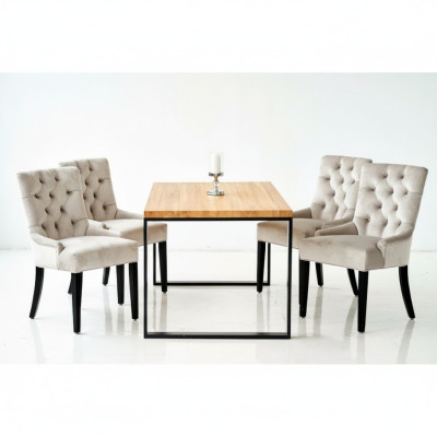 Mesa de comedor rectangular marrón con 6 sillas Chesterfield blancas modernas.